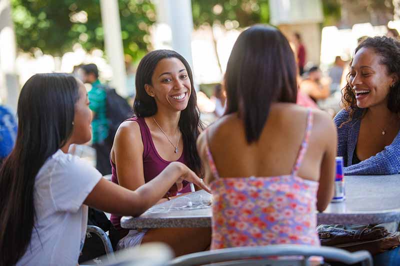 Four ASU transfer student making new friends