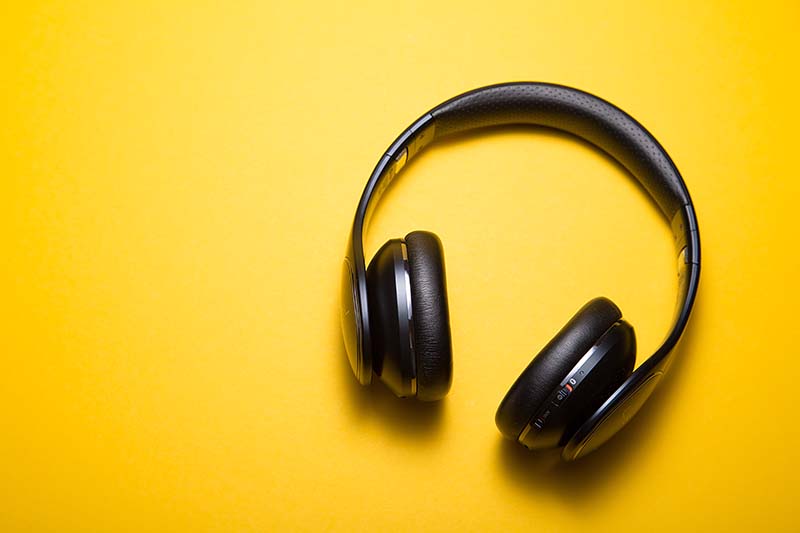 5 financially-focused podcasts